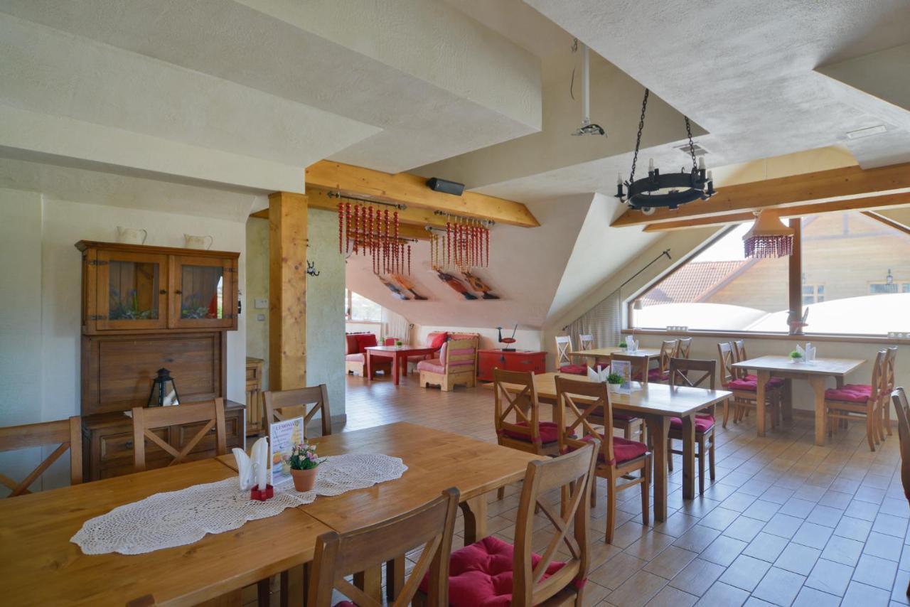 Villa & Gospoda Krakowska Kobiernice ภายนอก รูปภาพ