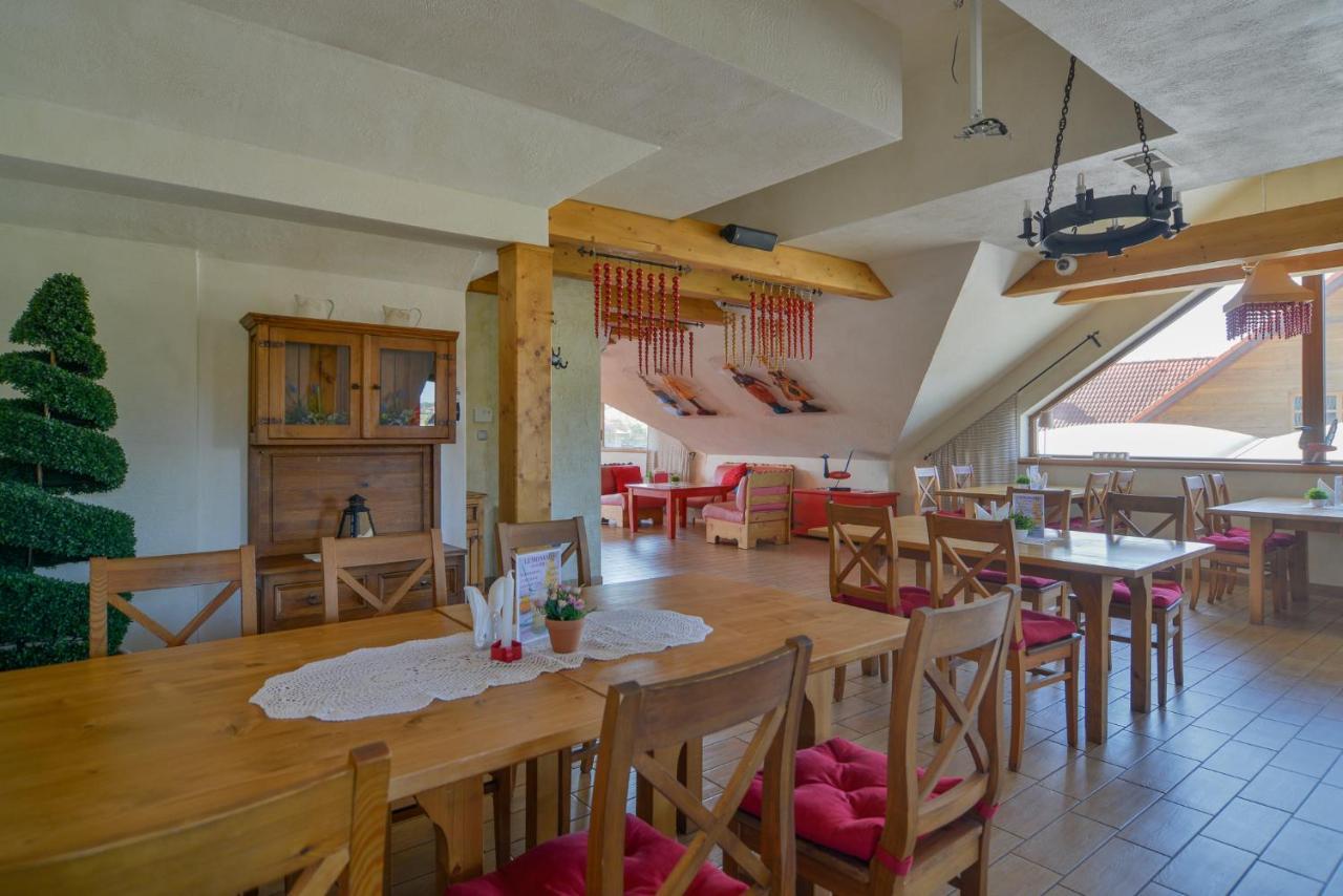 Villa & Gospoda Krakowska Kobiernice ภายนอก รูปภาพ